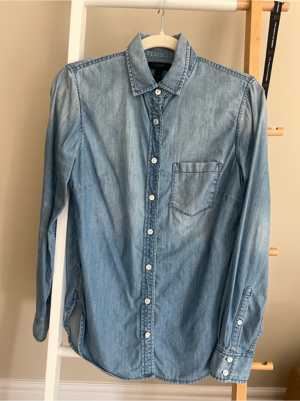 Excellent Condition J. Crew Light Blue Denim Shirt Size 0